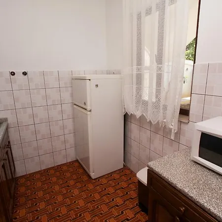 Pavao Apartment *